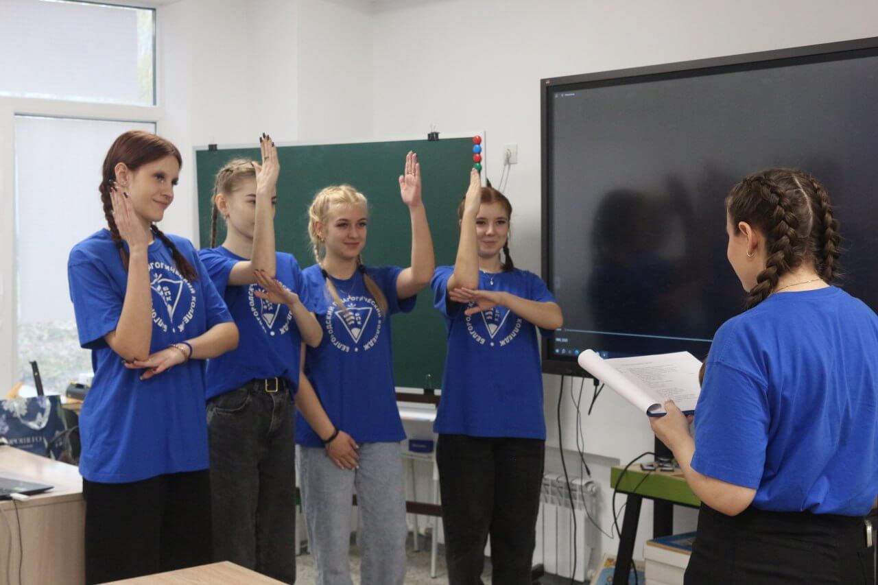 Профессионалы 281125