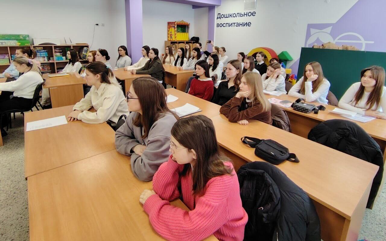 Поэтическая гостиная